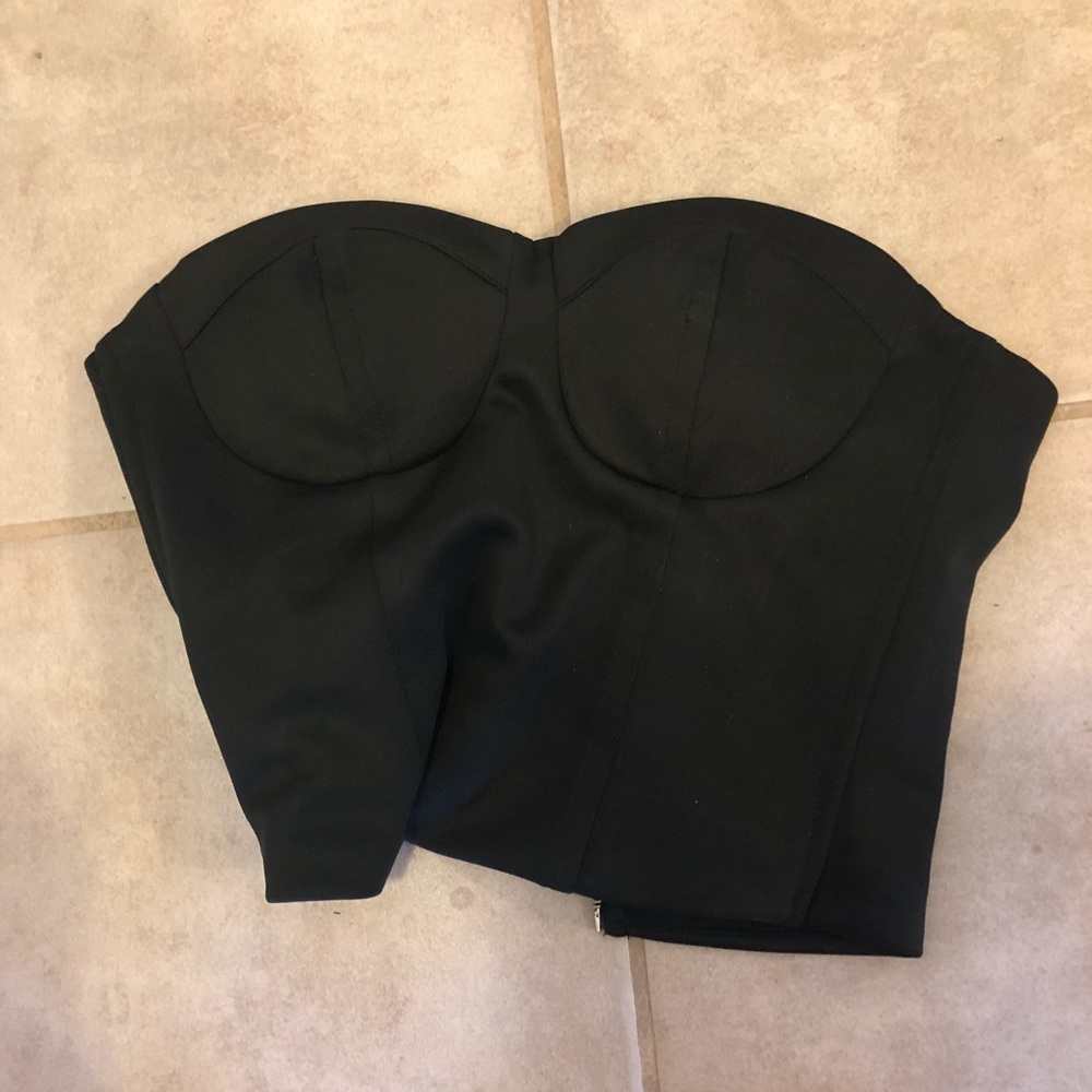 Black crop top